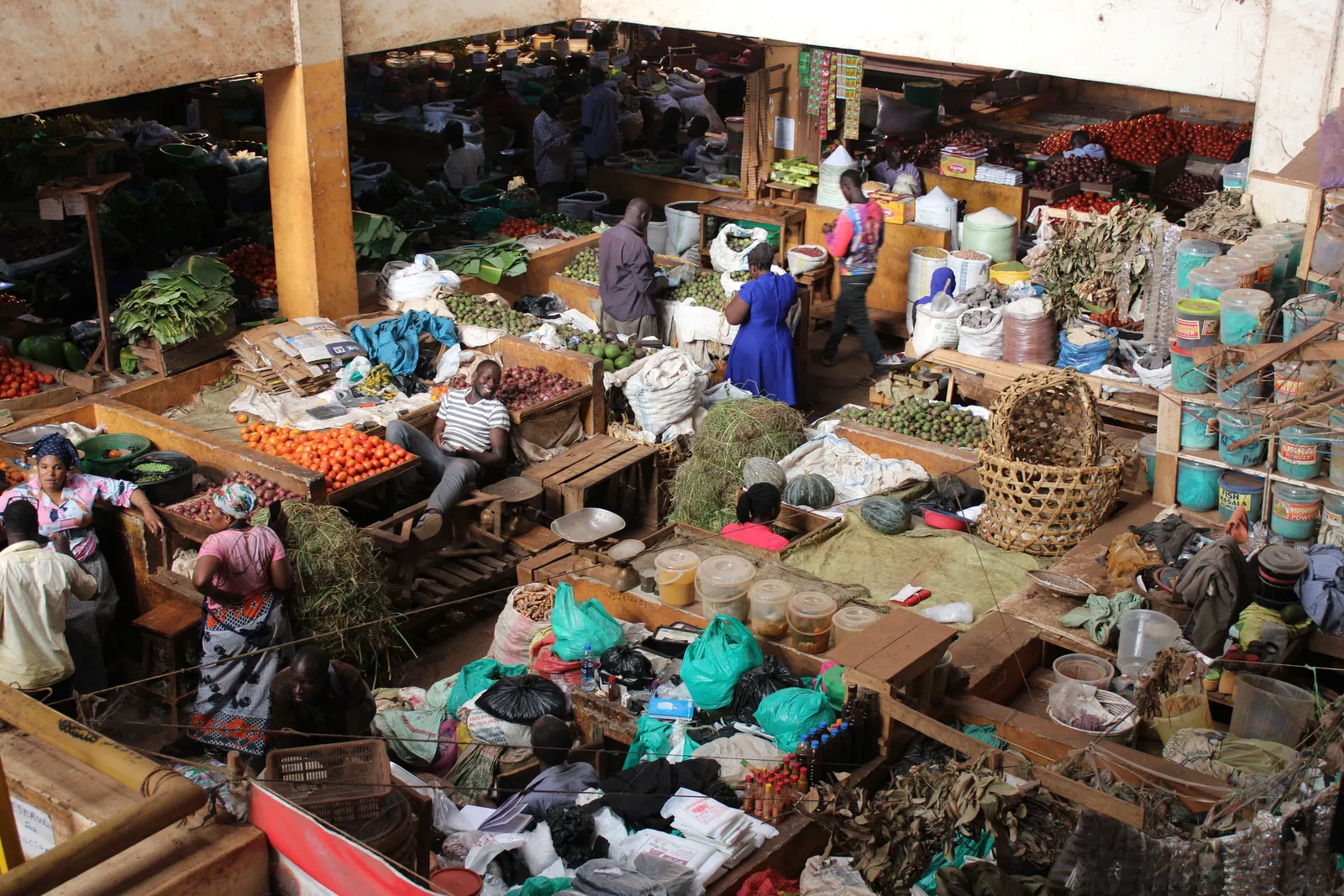Daily life inside Jinja Central Market, Uganda.